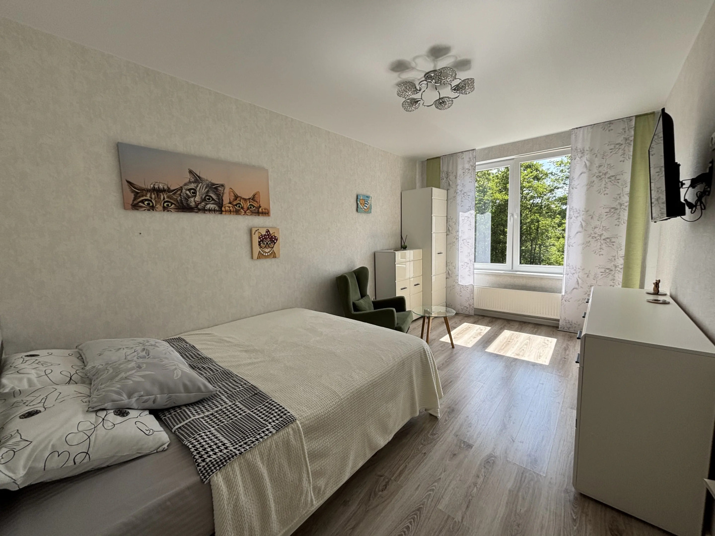 Квартира с видом на лес и пением птиц