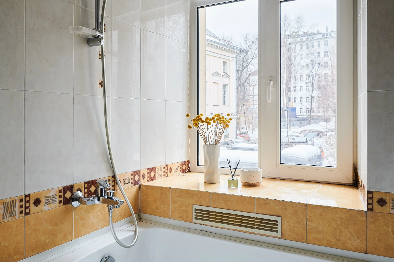 Квартира GM Apartments Яркая Трехкомнатная у Красной Площади