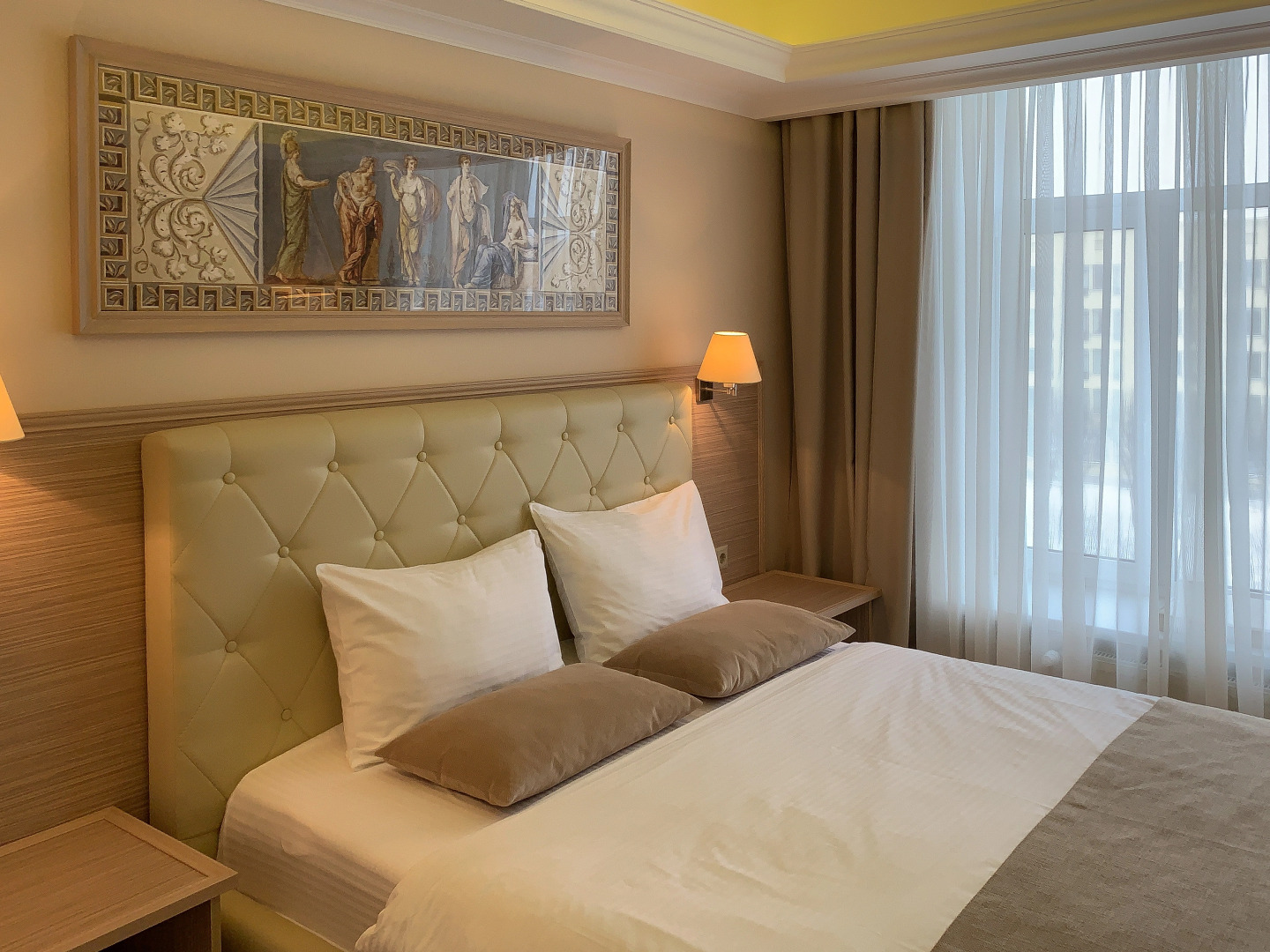 Отель Таврический