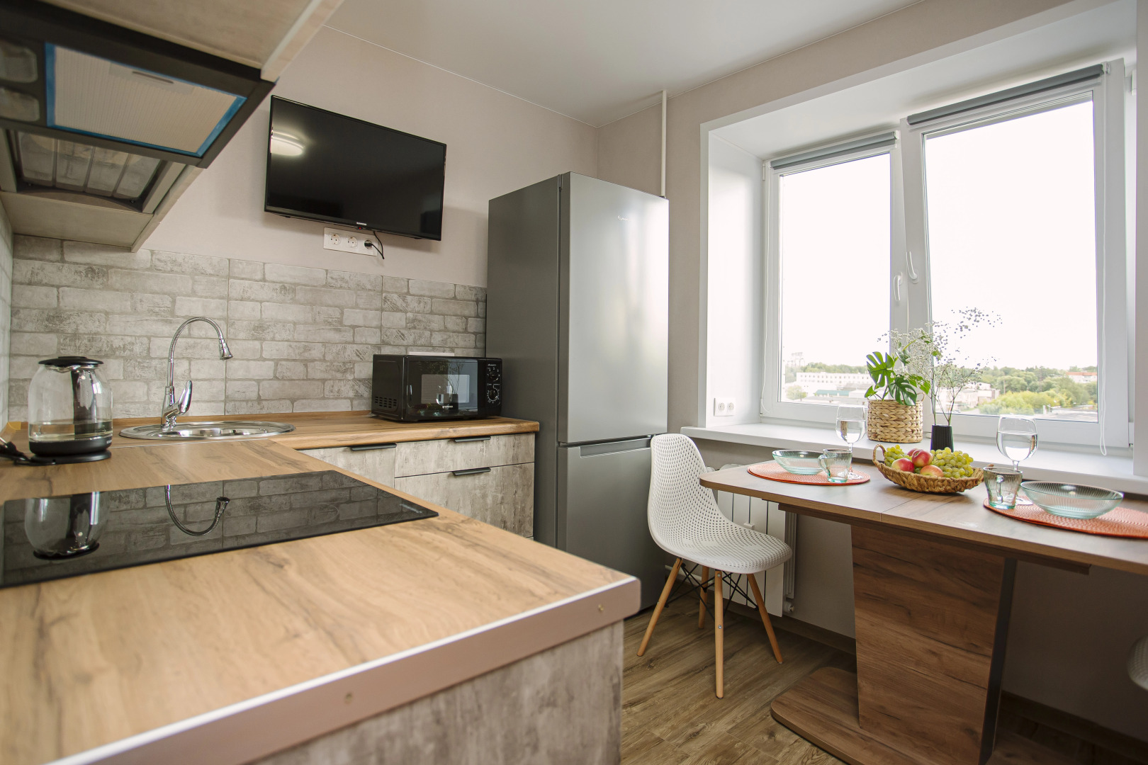 Апартаменты УК Атмоcфеpа с шикарным видом на город