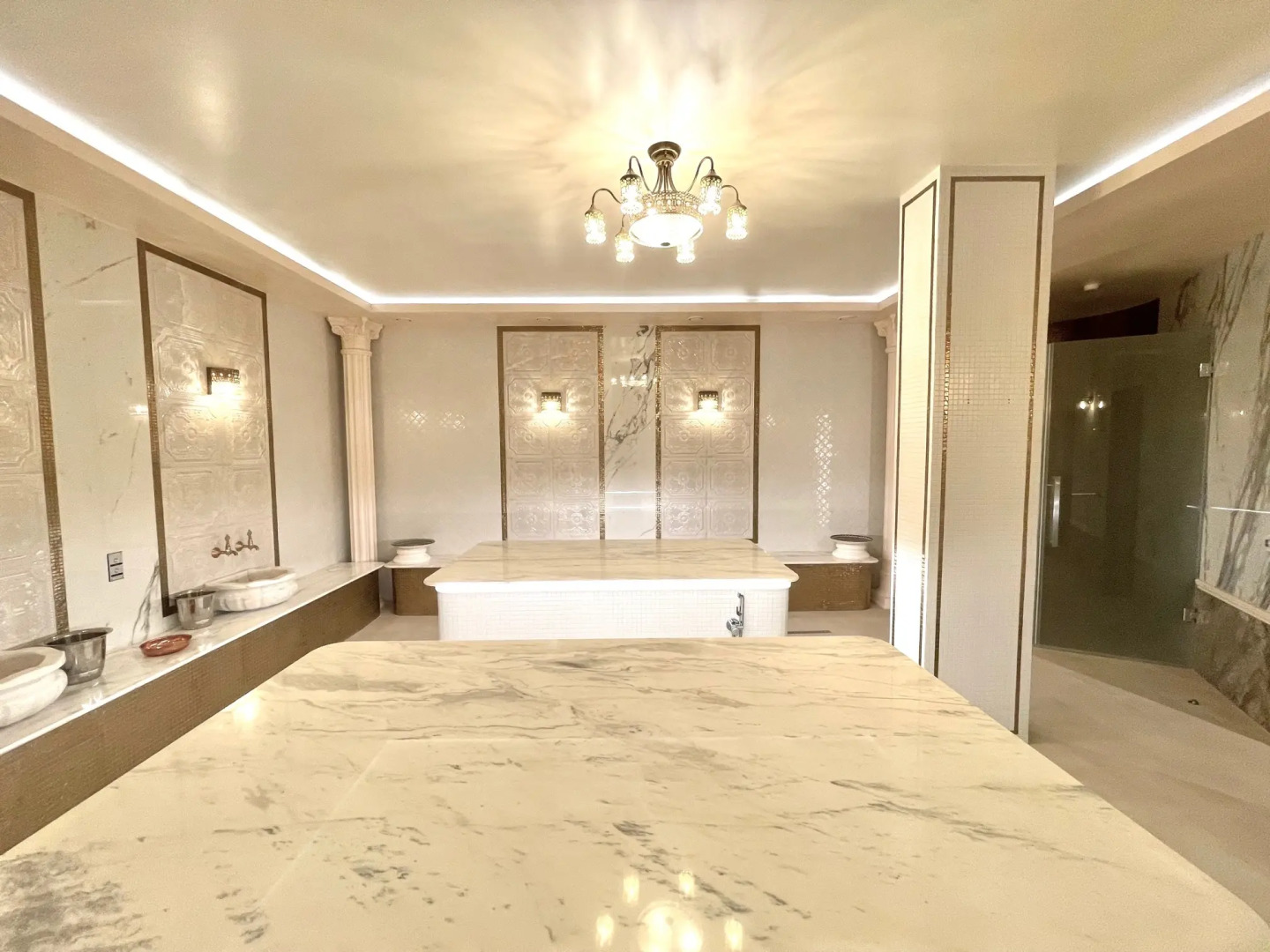 Просторные Апартаменты и СПА Баден-Баден в центре города, самостоятельное заселение 24/7