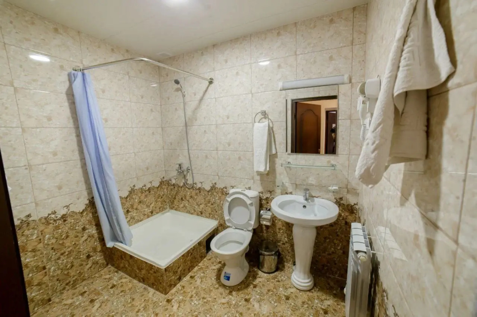 Хостел Caravan