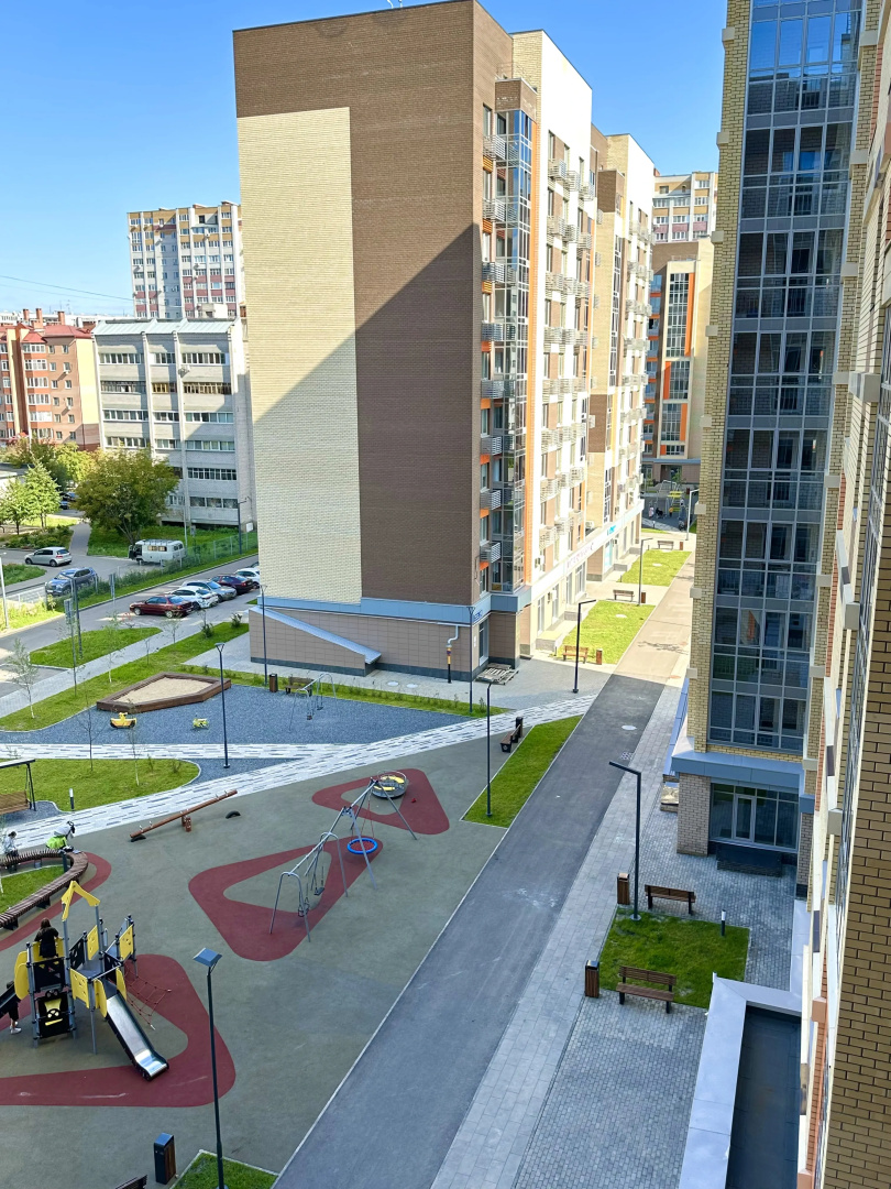 Квартира рядом с метро близко к центру