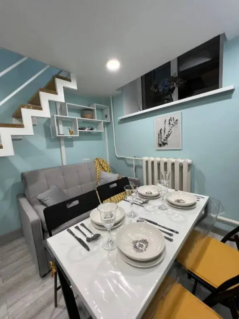 Двухуровневая студия Bright Yellow на Электрозаводской