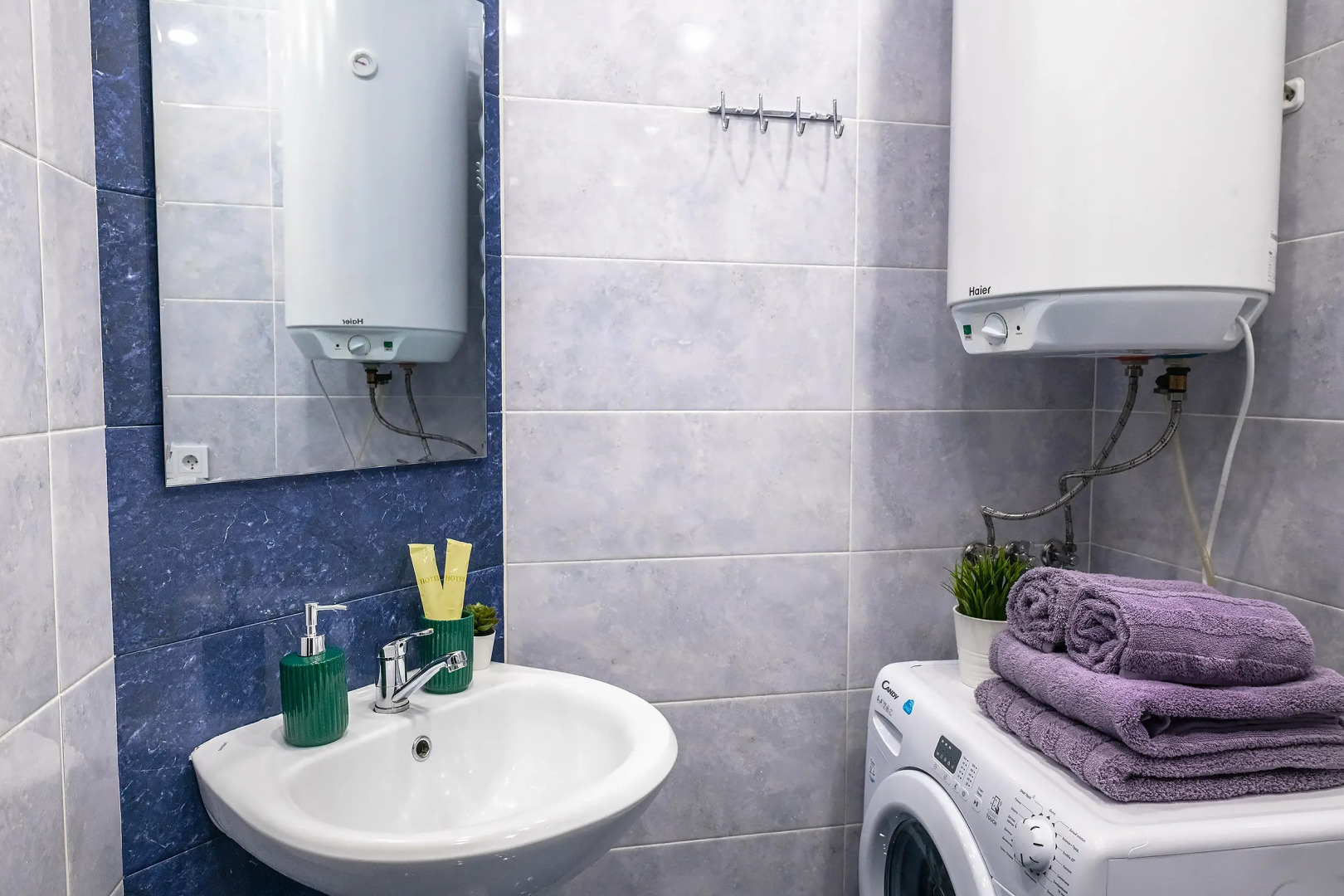 Апартаменты TopHouse на Черняховского 9 трехкомнатные