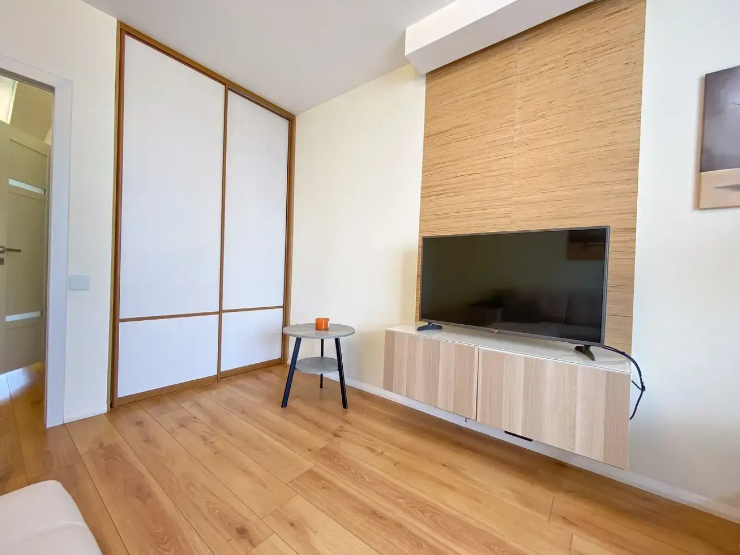 Апартаменты рядом с Александровским парком и аквапарком