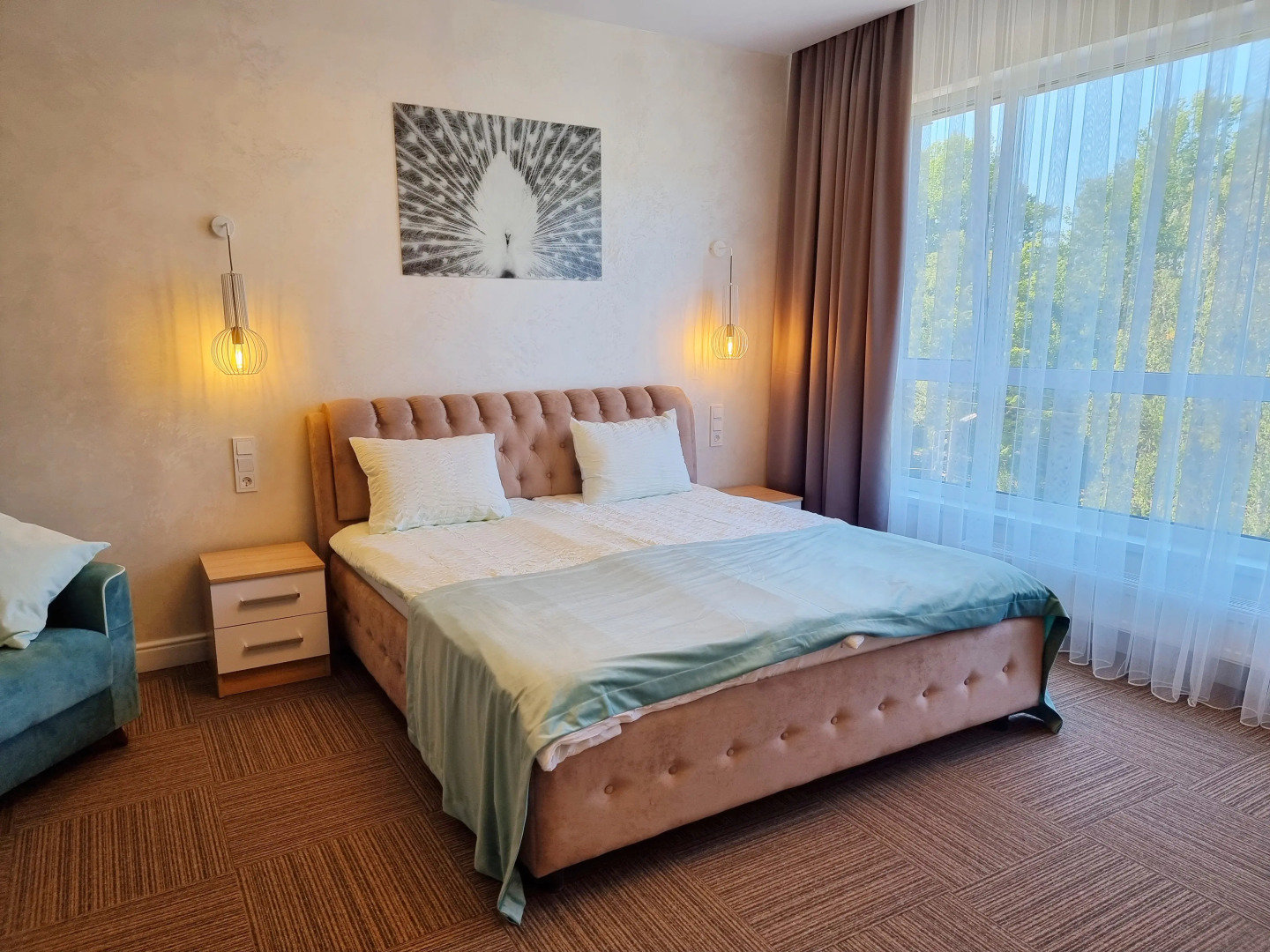 Апартаменты в Комплексе Кристалл