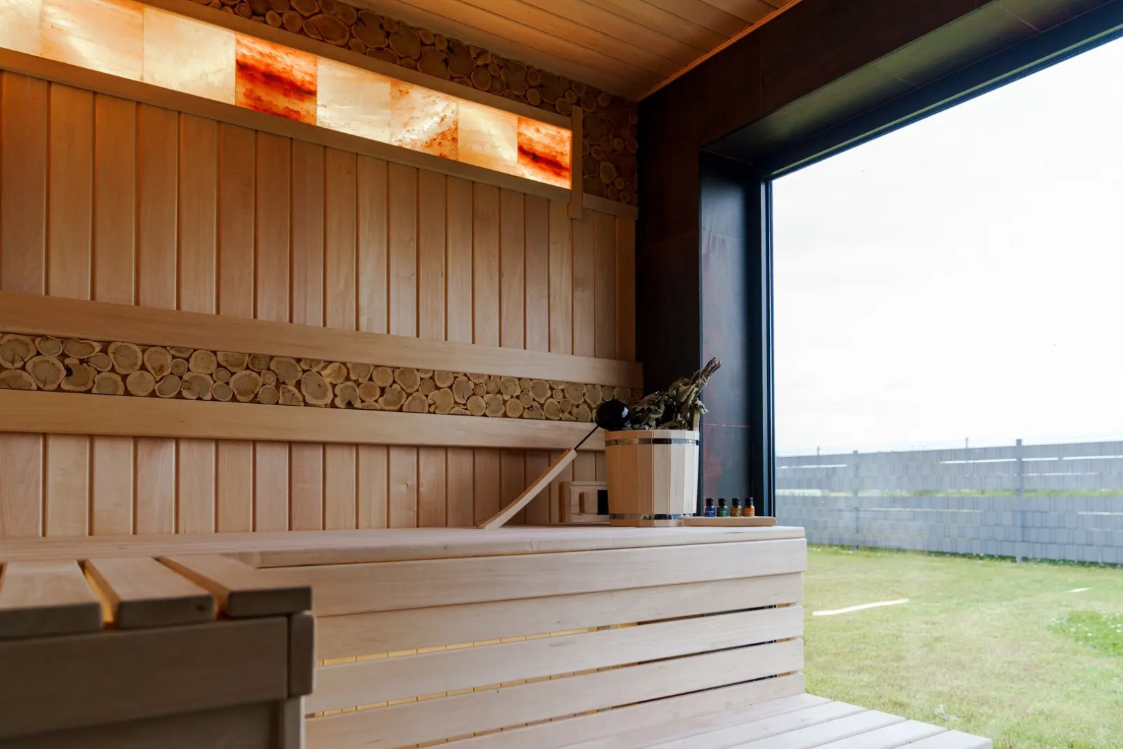 Частный дом c собственным бассейном и зоной барбекю Apart-Deluxe Легенды моря