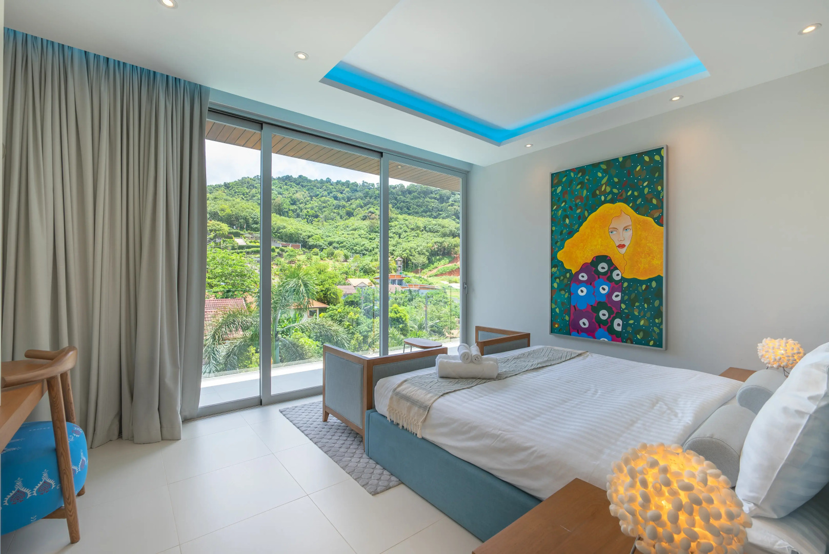 Вилла Luxury Infinity Pool Villa in Nai Harn