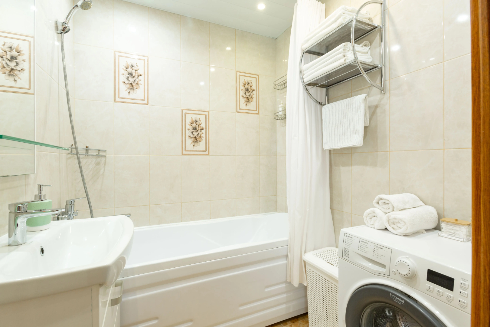 Апартаменты  метро Звездная