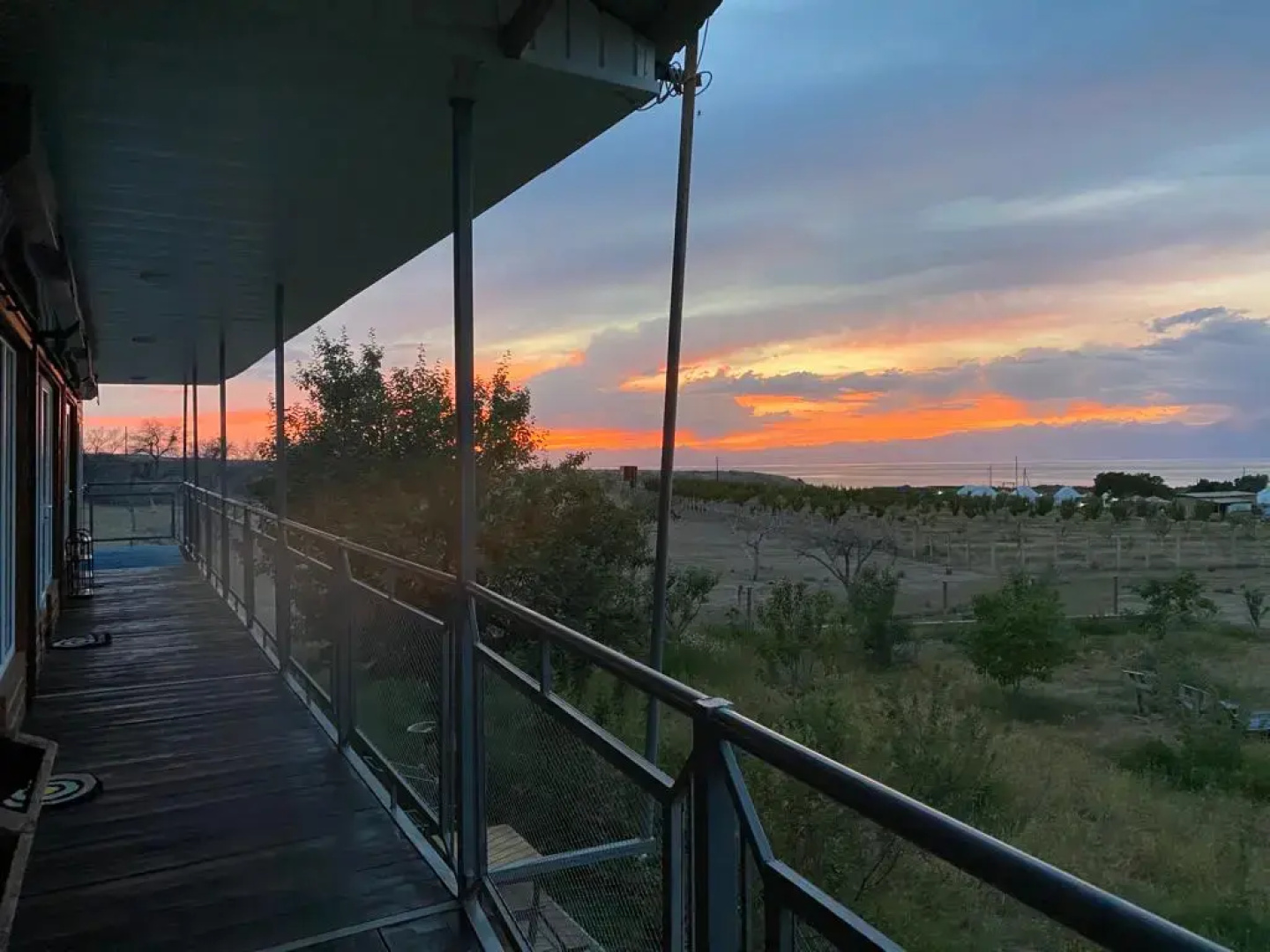 Гостевой дом Guesthouse and yurt camp Aktan
