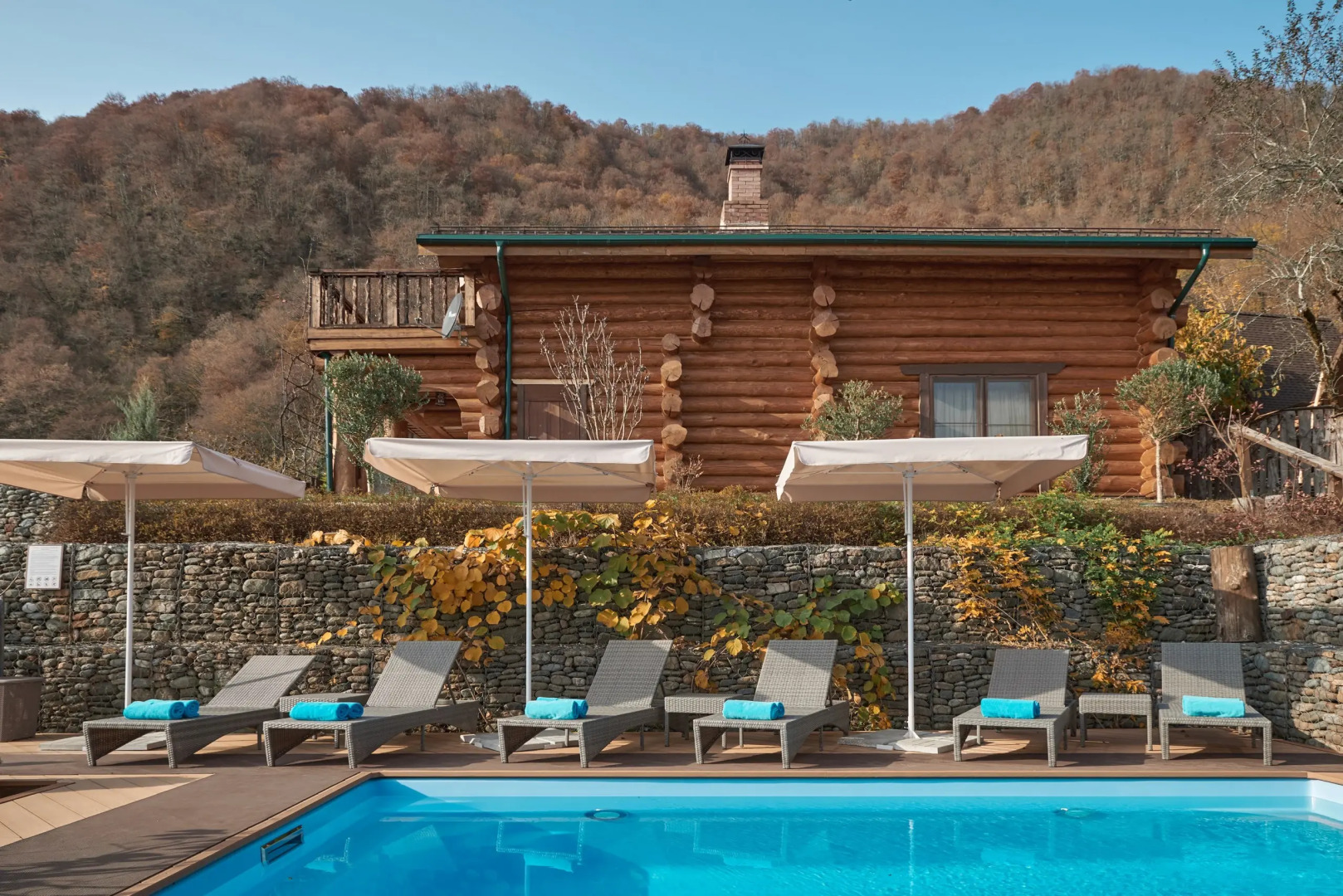 Отель Hills 1200. Резиденция. Бани.