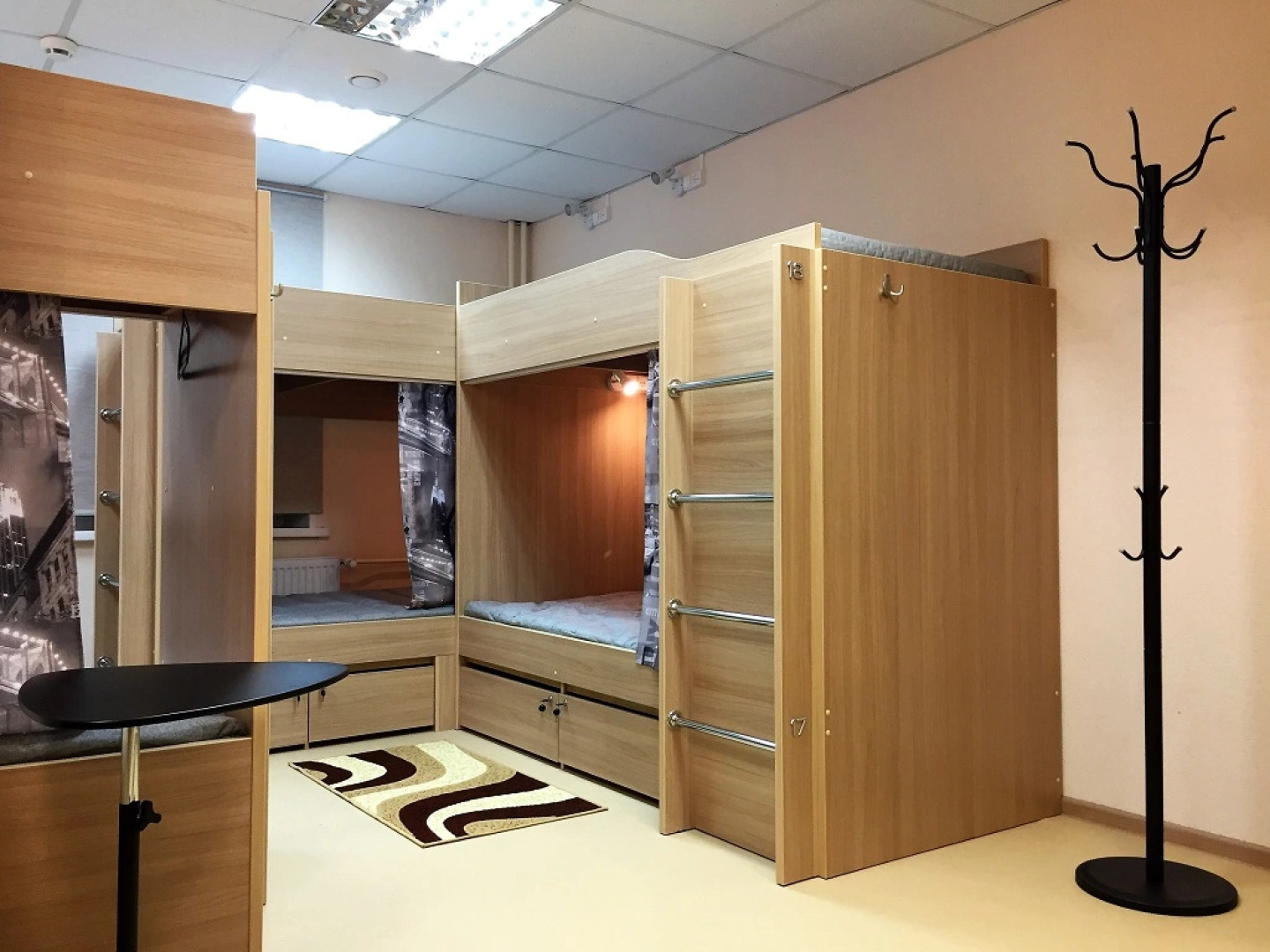 Хостел Хороший