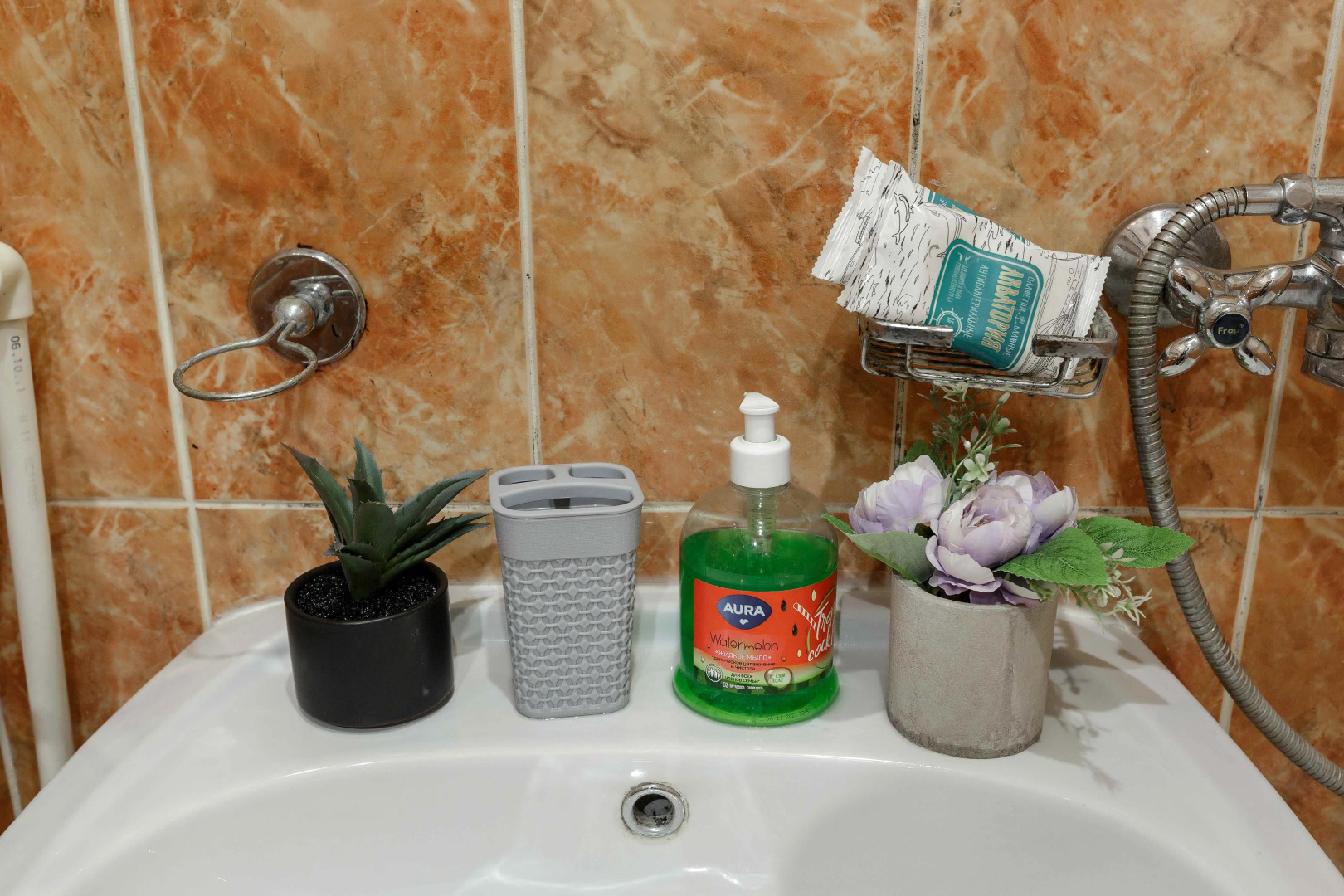 Квартира SmolSutki Ново-Чернушенский переулок 1/2 (2комн)