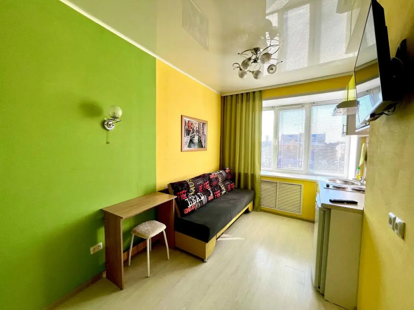 Апартаменты Не Бабушкин Диван