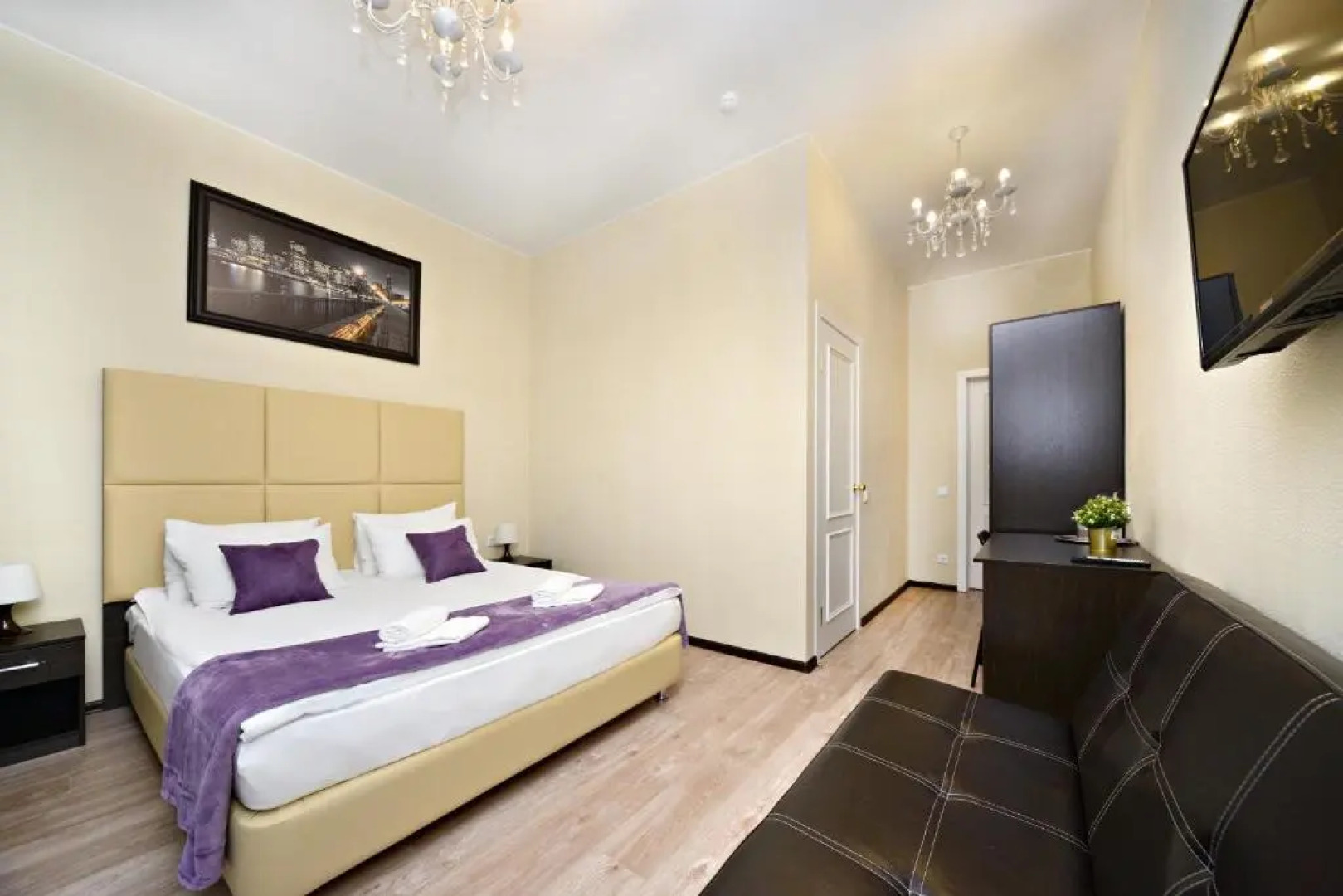 Отель Апельсин на Ленинском проспекте