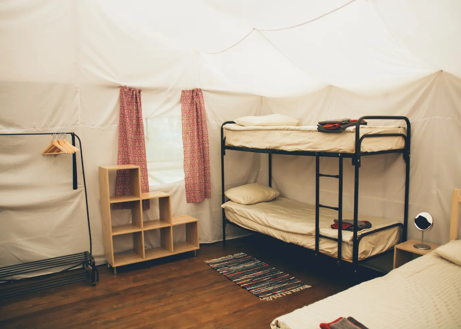 Кемпинг Кот и Дуб