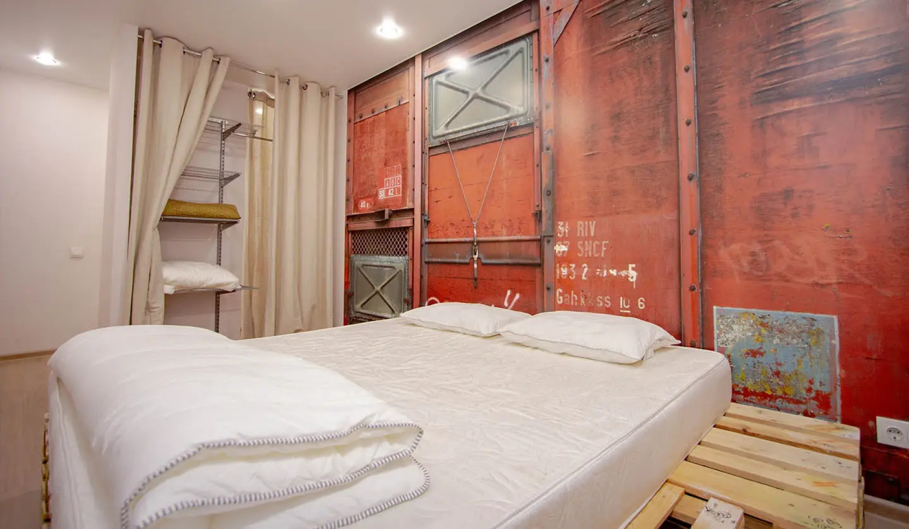 Апартаменты АВС на улице Декабристов 36