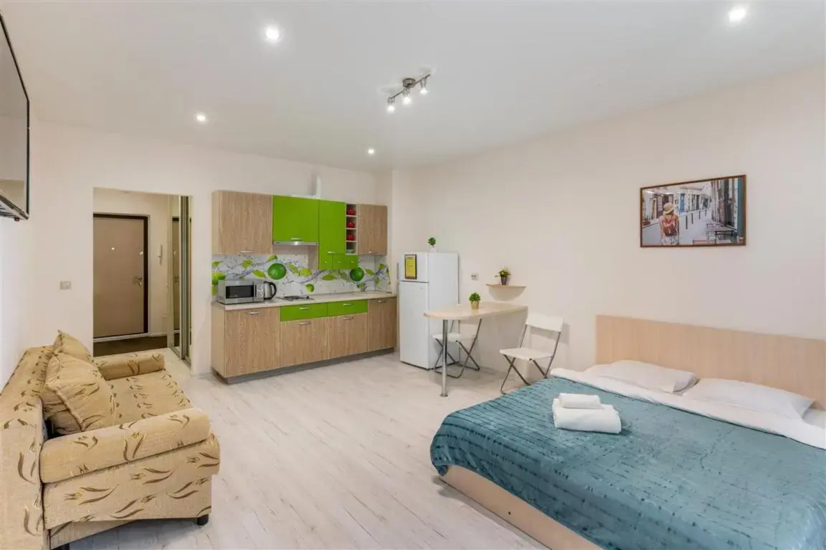 Апартаменты студия в центре Тюмени