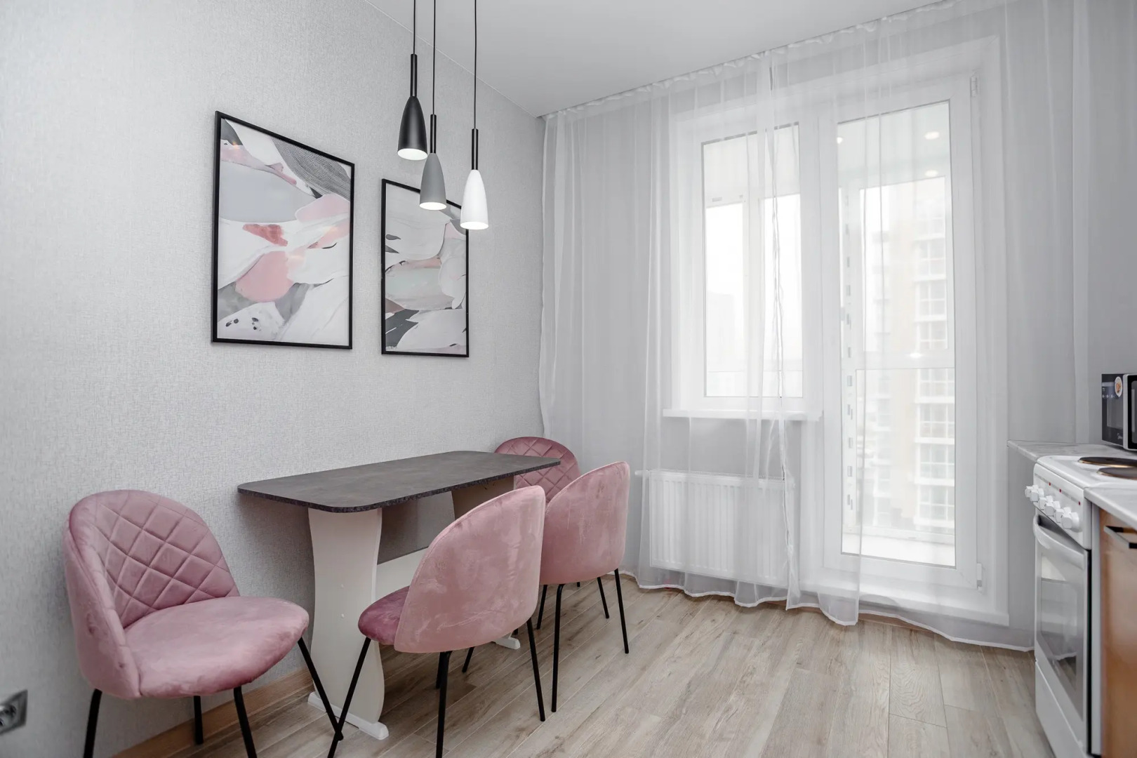 Апартаменты PINK у моря