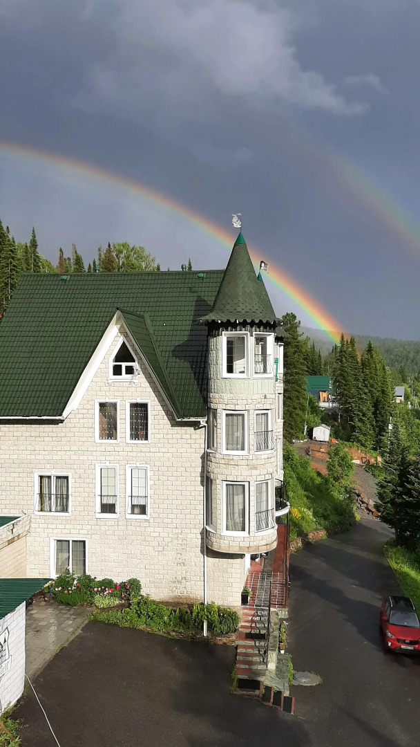 Отель Загородный Замок Эдельвейс