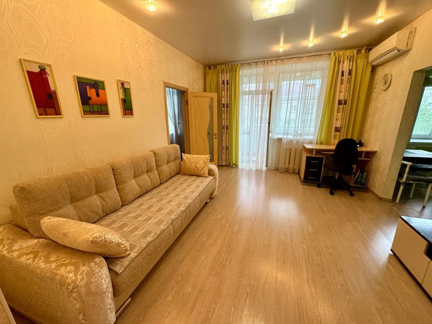 Апартаменты Ленинградская 63