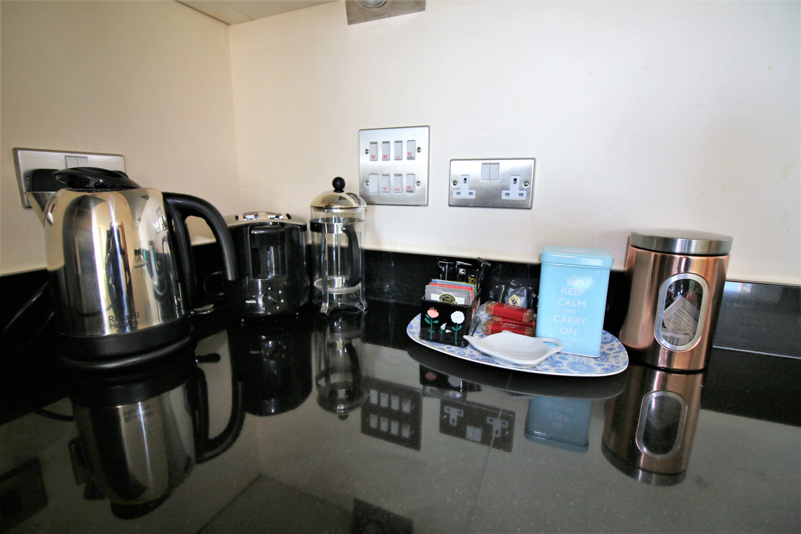 Апартаменты Extravagant Court