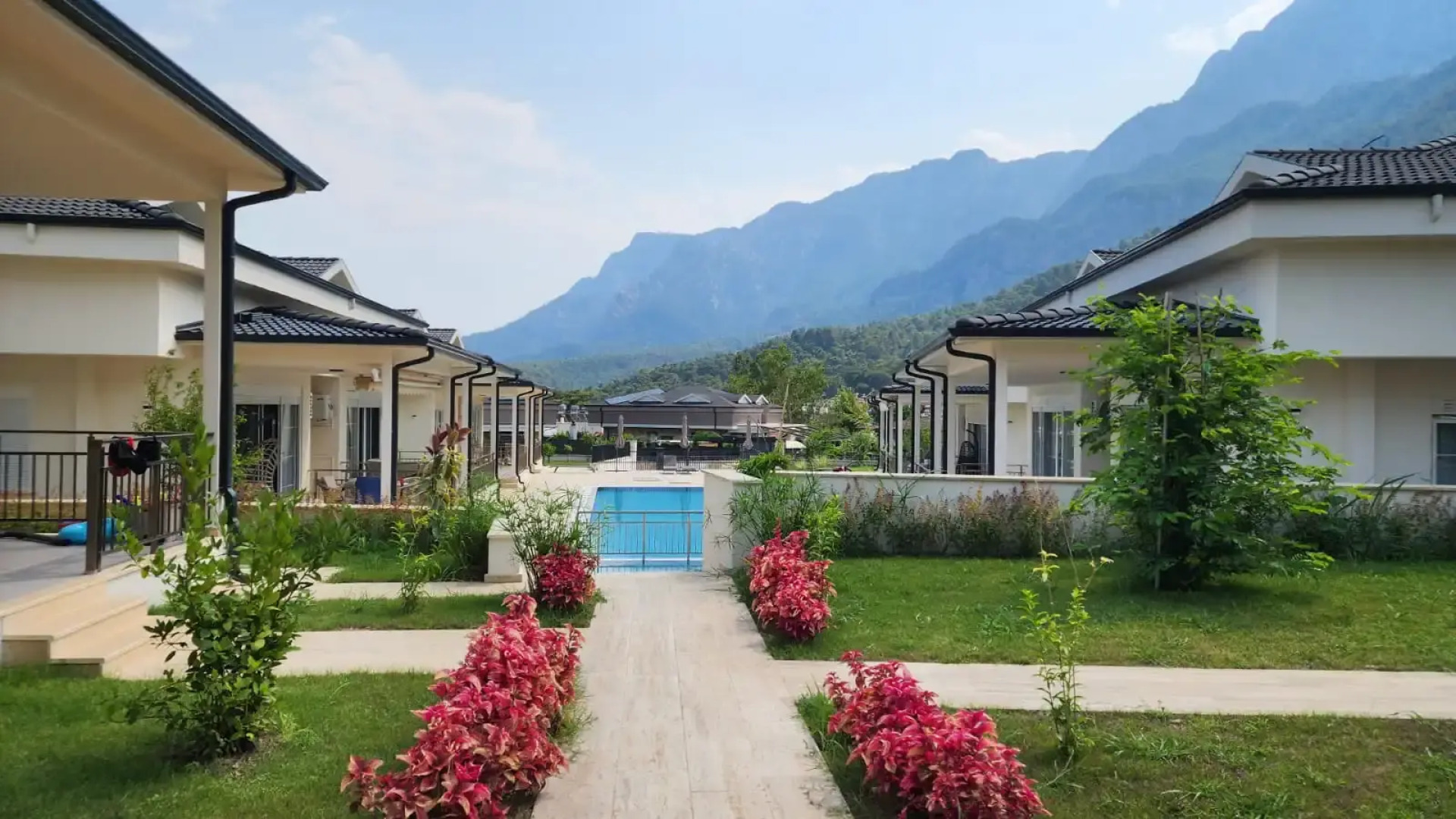 Вилла Монтана с панорамным видом на горы