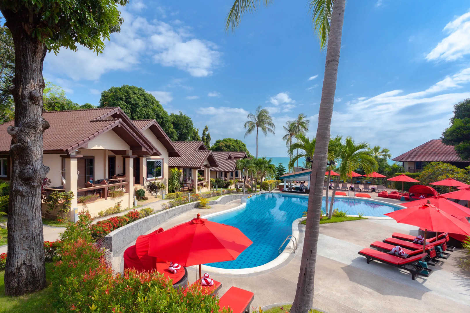 Отель Royal Beach Boutique Resort & Spa