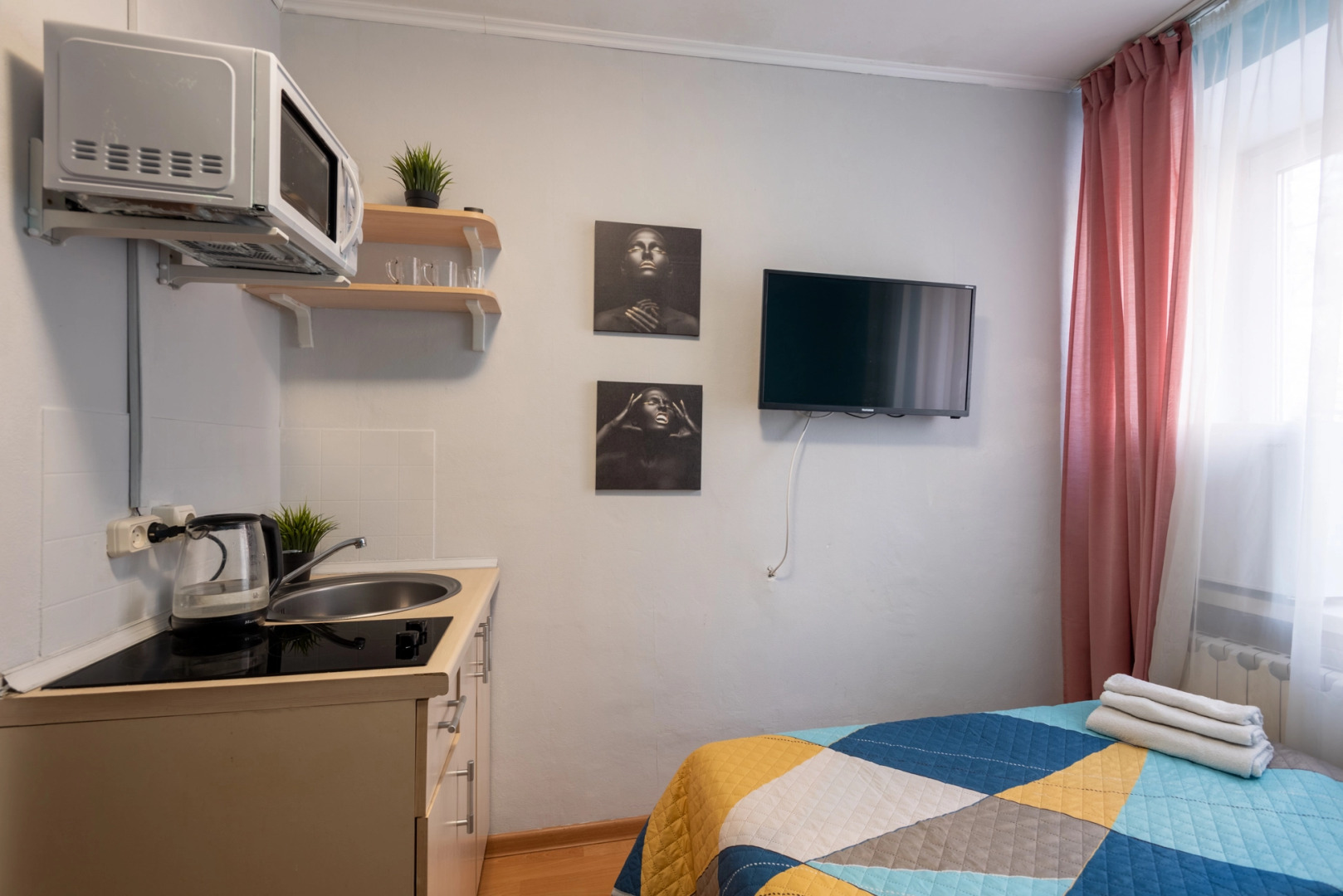 Апартаменты Сеславинская 32 (02)