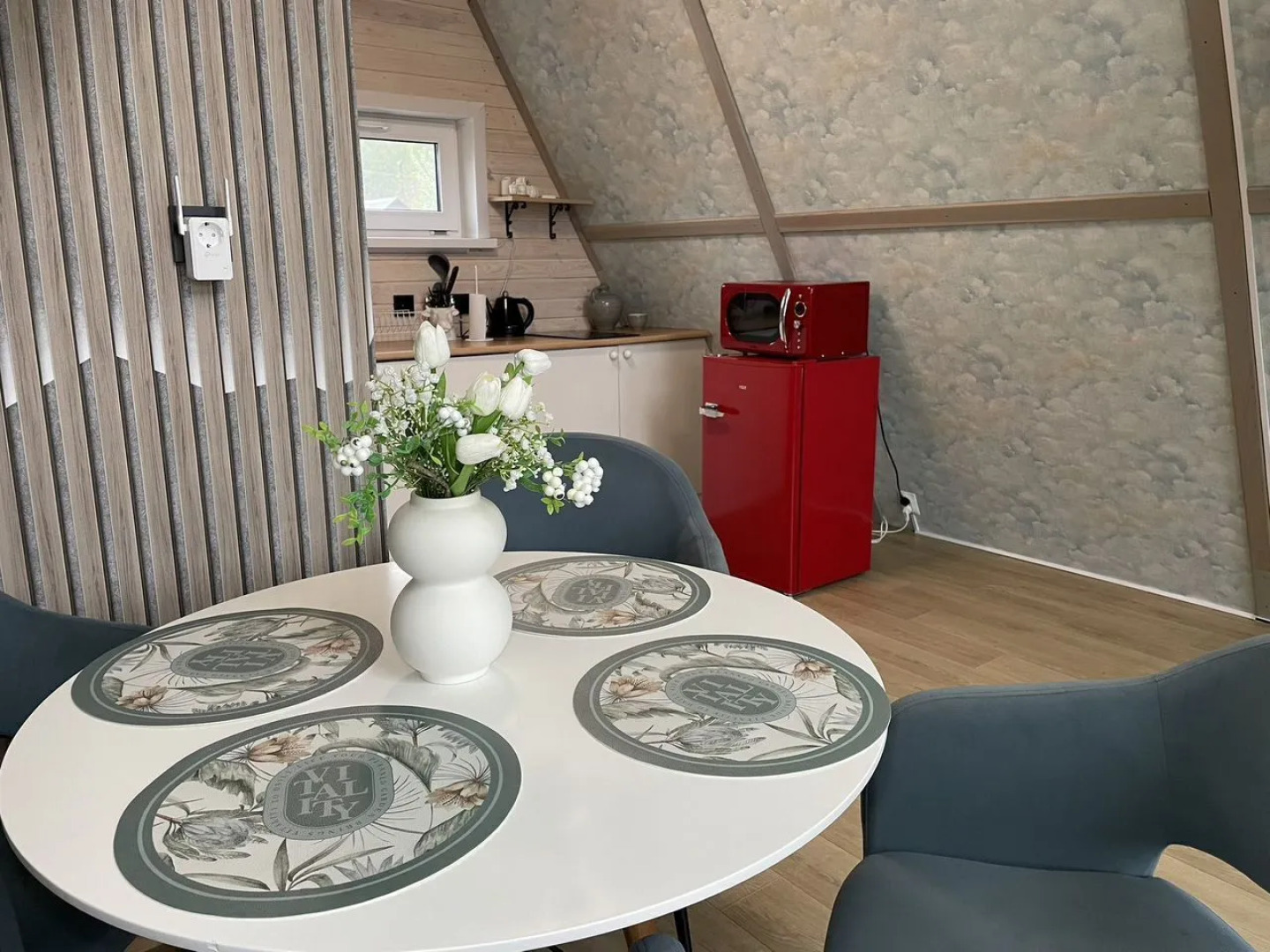 Частный дом А-фрeйм с баней и артезиaнским бaсceйном