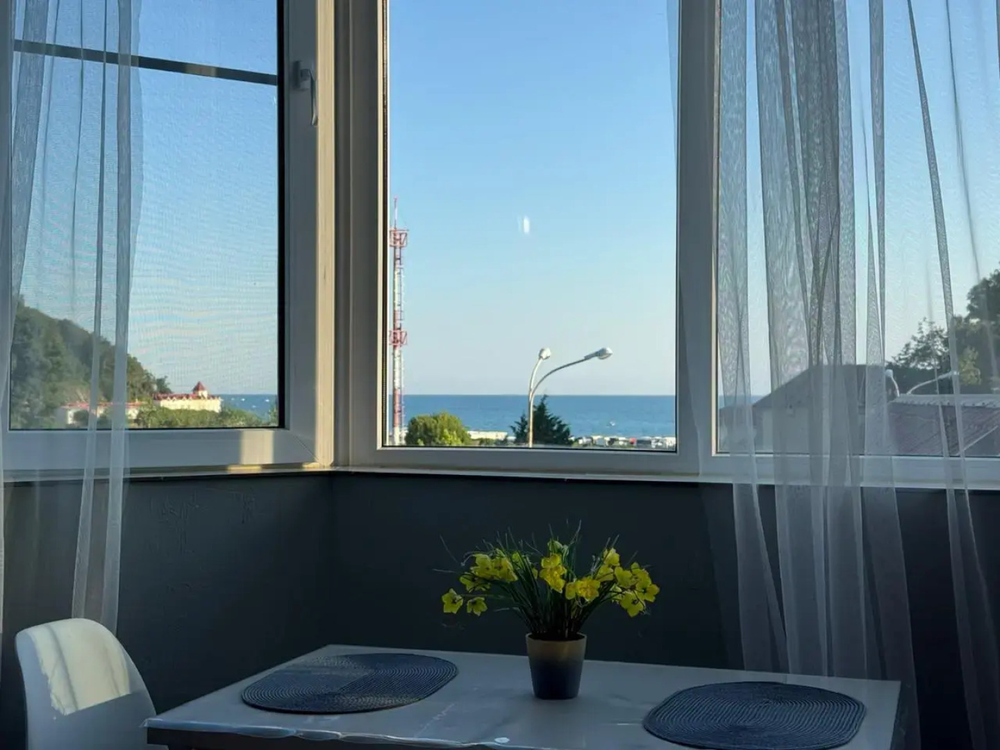 Апартаменты для Четверых с Видом на Море 3 Минуты до Пляжа