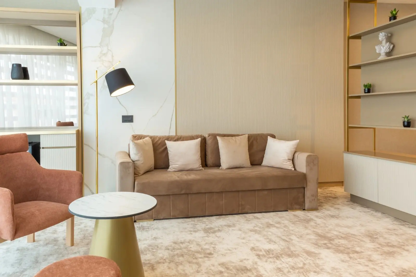 Отель Lupa by Bueno