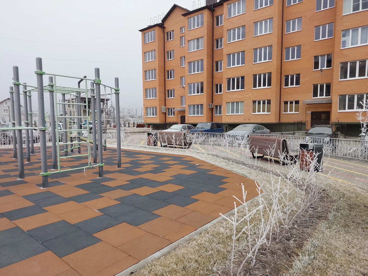 Квартира ПосуткаРу Просторная 36к8 Парк Победы и Питьевая галерея