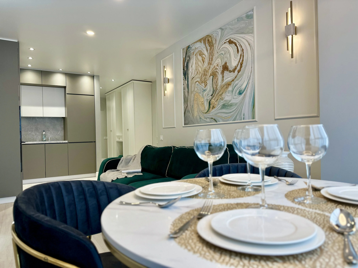 Квартира с панорамным видом на море