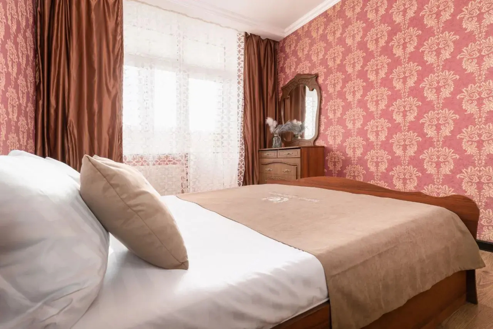 Апартаменты двухкомнатные на Жлобы