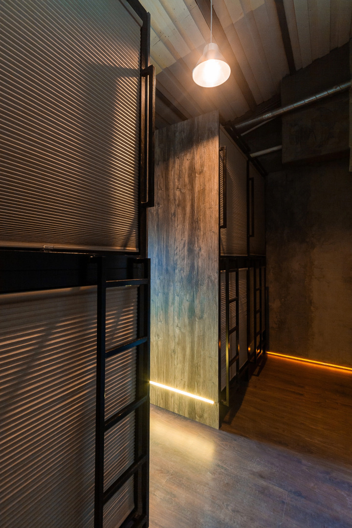 Хостел Roof Capsules