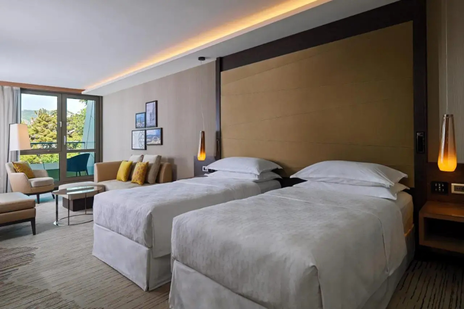 Sheraton Grand Tbilisi Metechi Palace Hotel