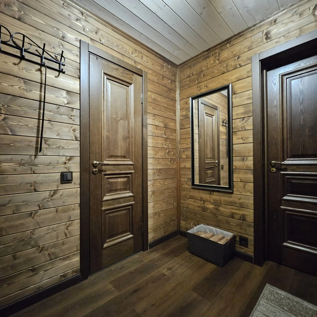 Частный дом большой