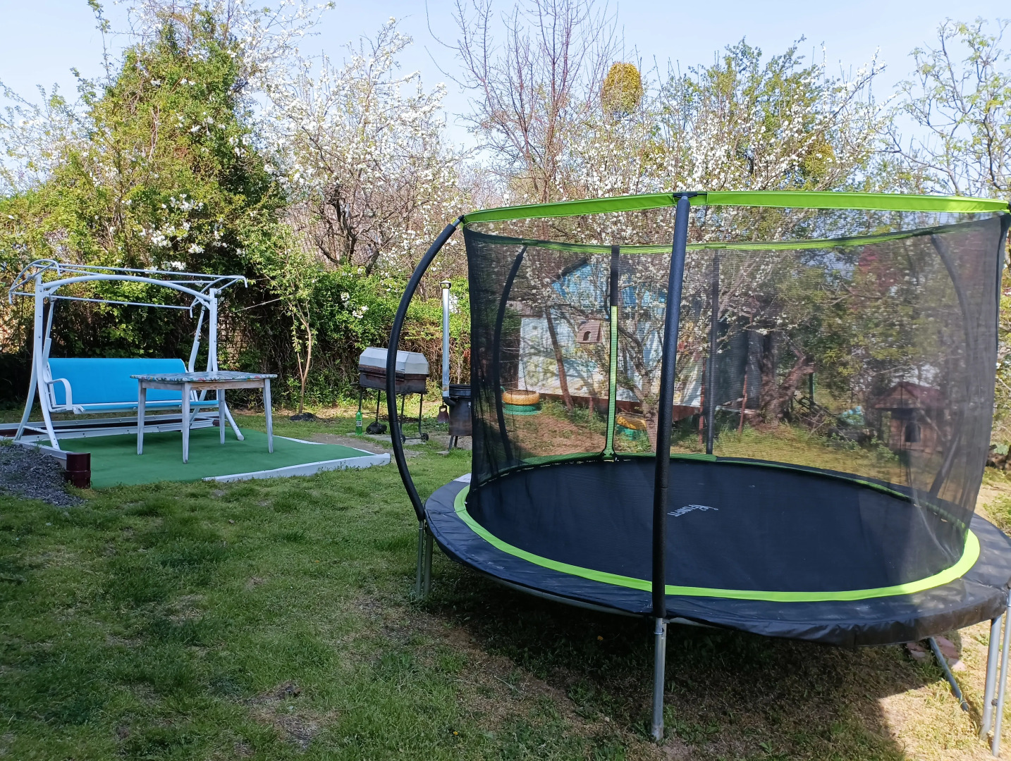 Частный дом  с открытой террасой