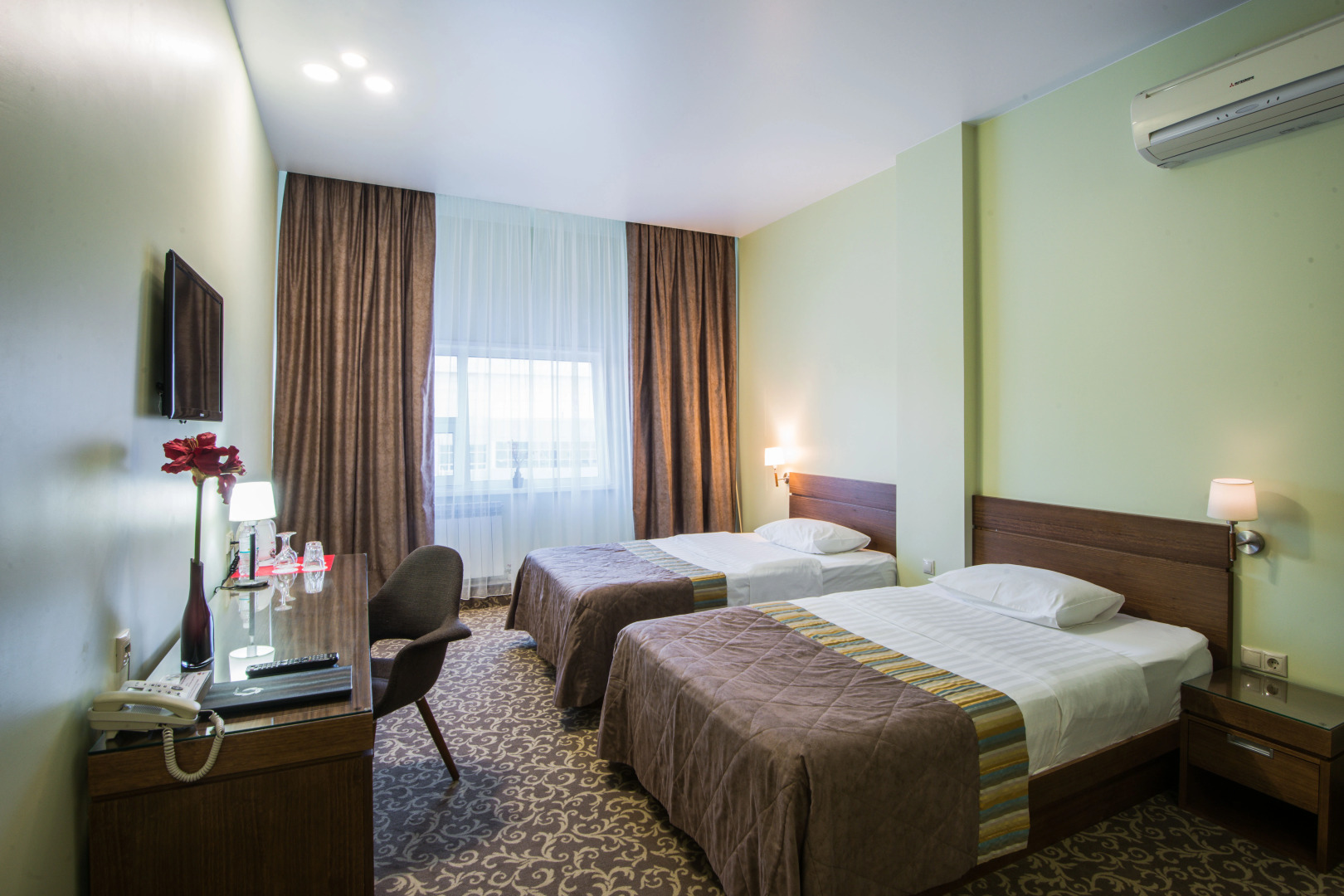 Отель Олимпик