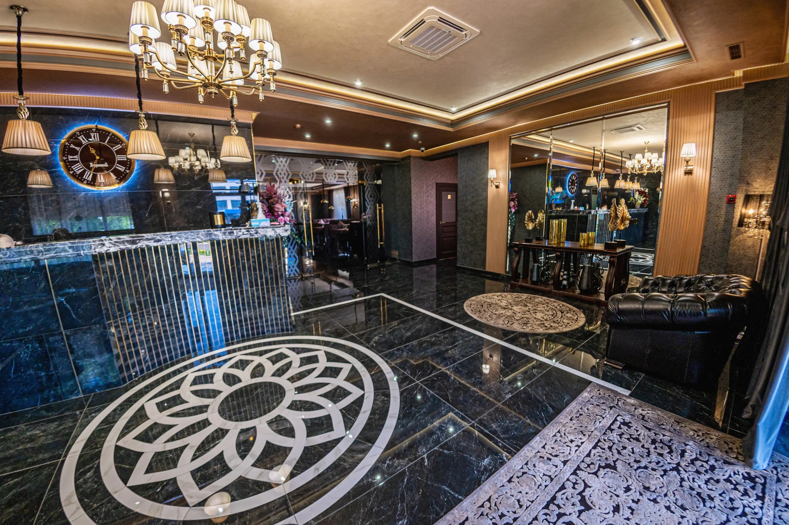 Отель Ефремовъ