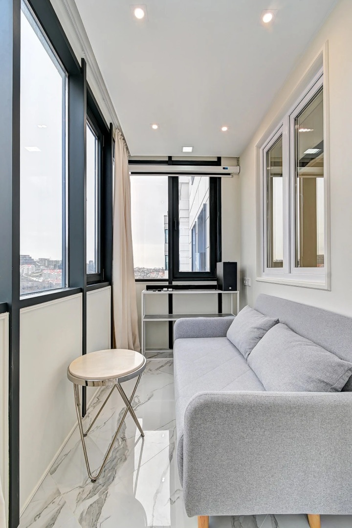 Апартаменты Morskaya Simfonya-2 с 2 сан.узлами, проектором на балконе, бассейном на территории Люкс