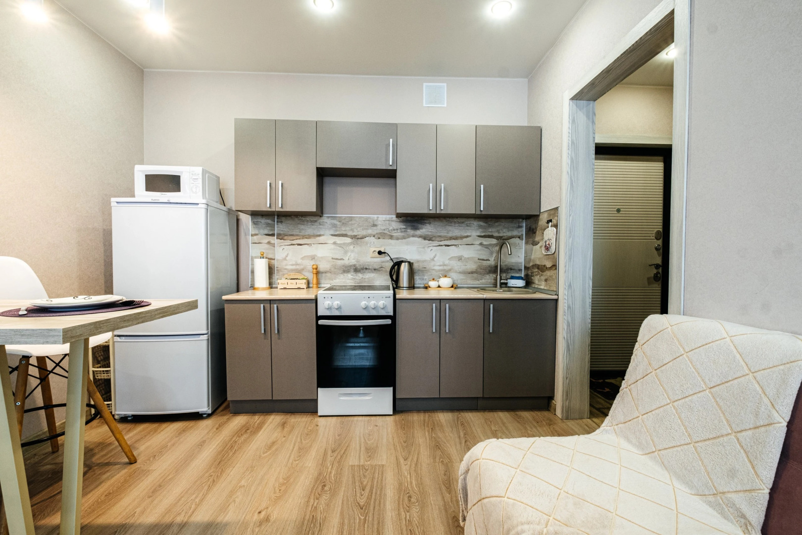 Квартира Студия на Солнечной недалеко от Аэропорта