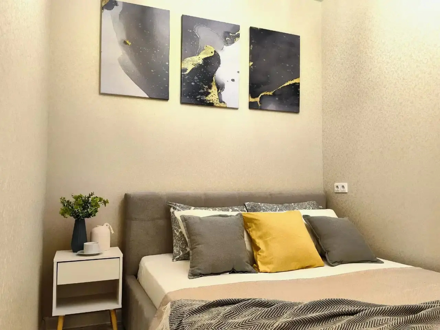 Квартира Апартаменты на Пархоменко 8