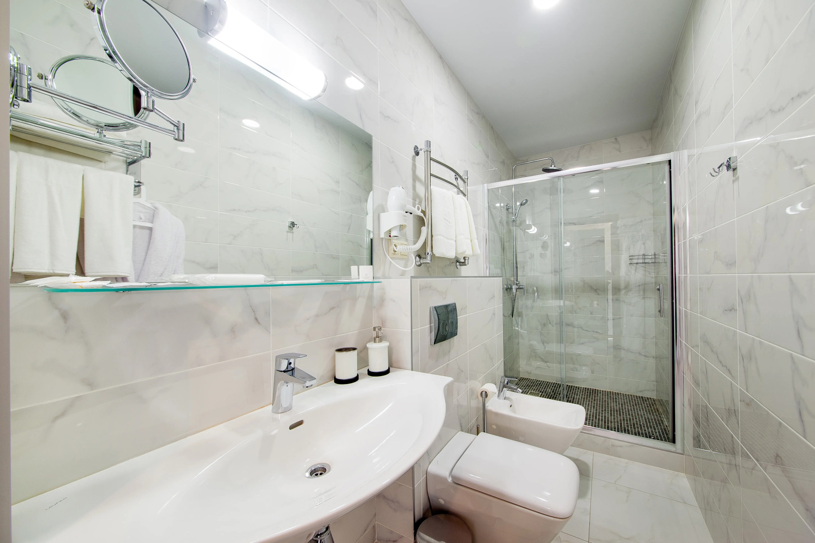 Меблированные комнаты D Hotel