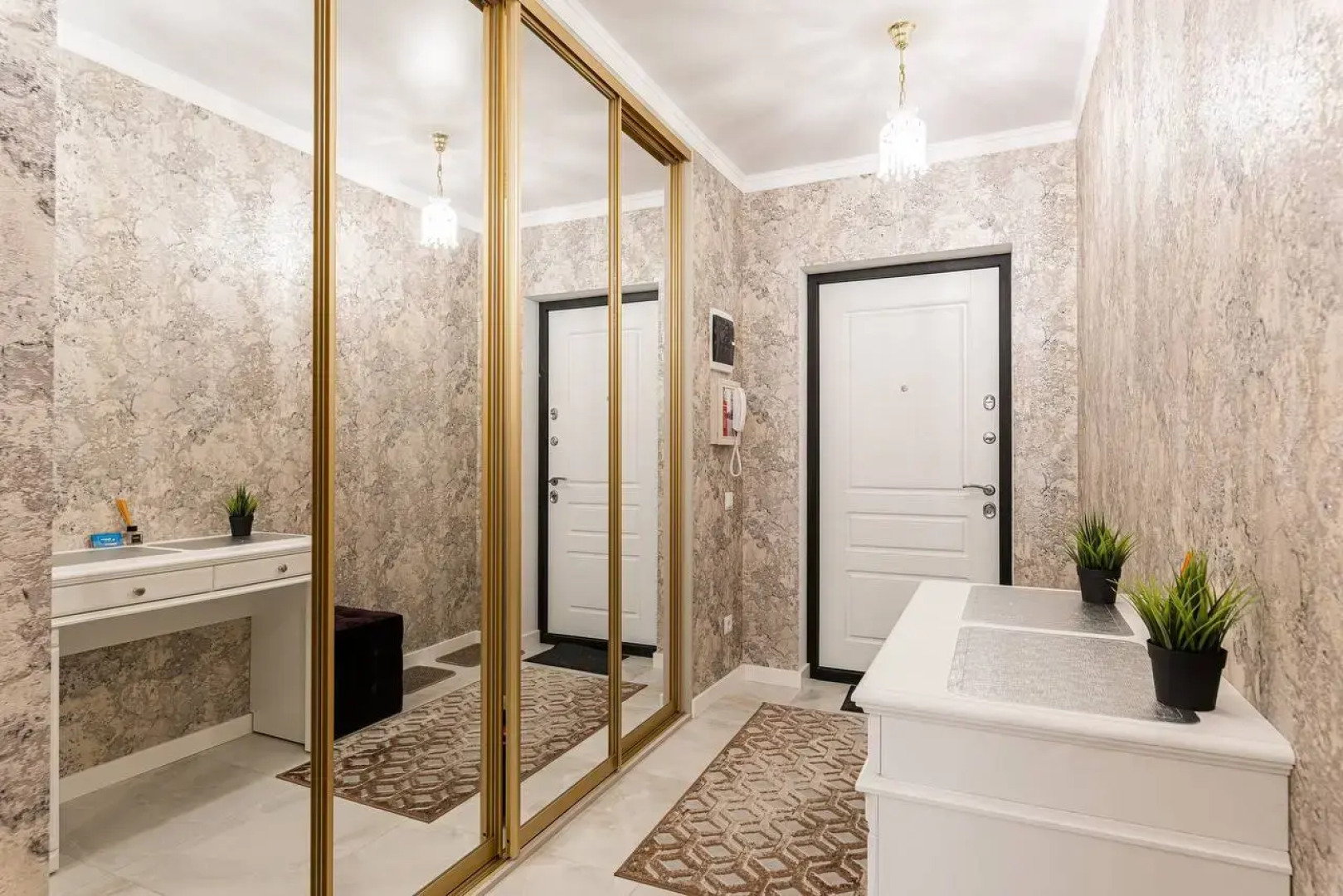 Апартаменты Apart+ Мира 2