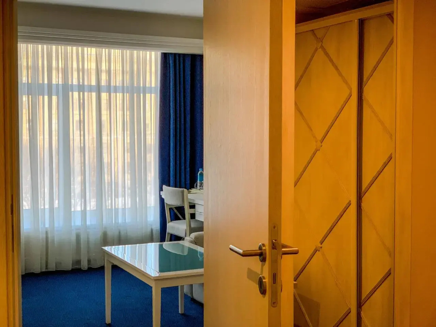 Отель Таврический