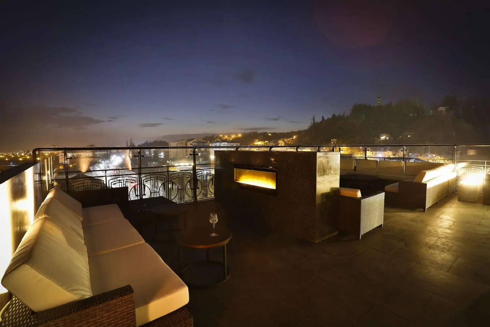 Отель Best Western Kutaisi