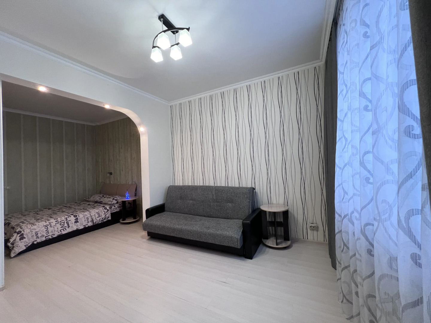 Апартаменты Квартира AlexHome РП Свердловский Заречная 3